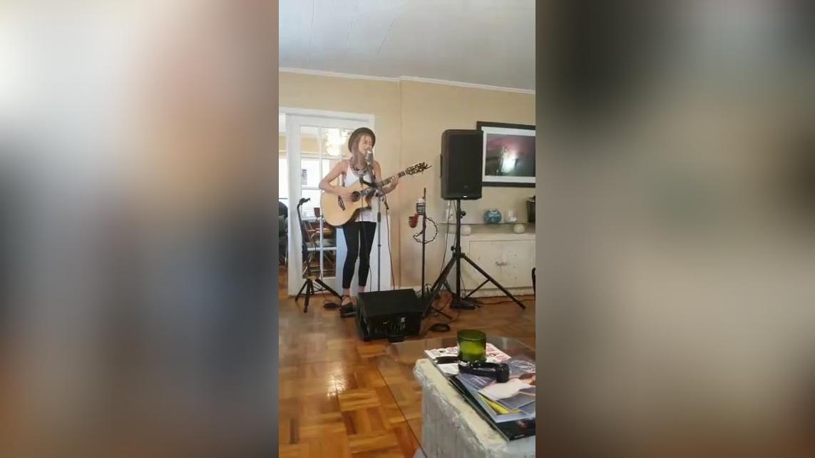 Guitarist D.M. (3).mp4
