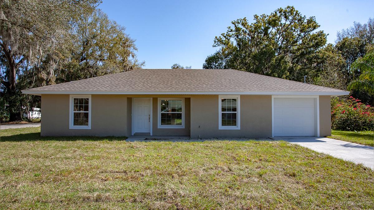 701 S. Oak Ave., Fort Meade, FL 33841