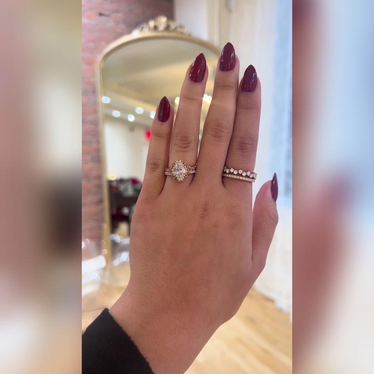 Serafina1.53ctOvalRGBellaFlat2mm