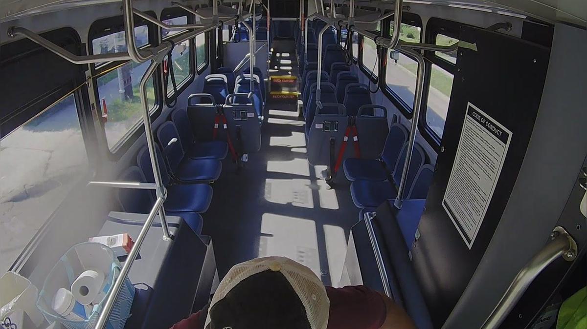 bus 4211 driver 772_Start_2025-06-27_093334_End_2025-06-27_093558.NH16KCaddy_ch02