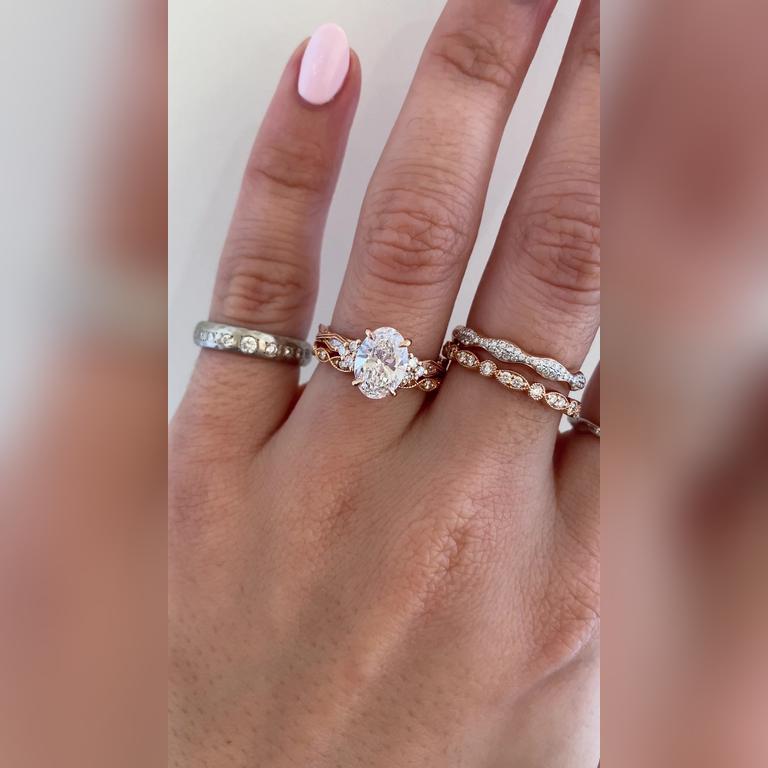 Odelia-2ctOval-14kRose-Lusia