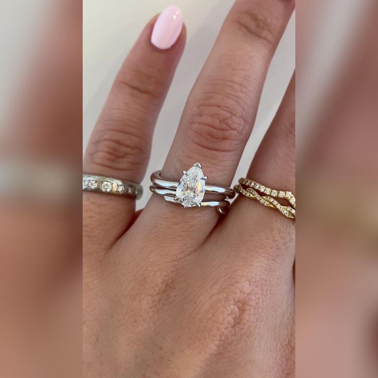 Dionne-1ctPear-18kWhiteGold-Kennedia