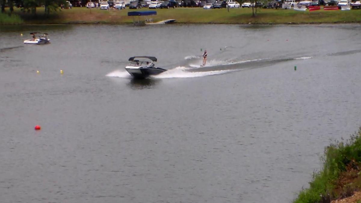 Whitney Shelhamer W1 Round 1 Pass 1