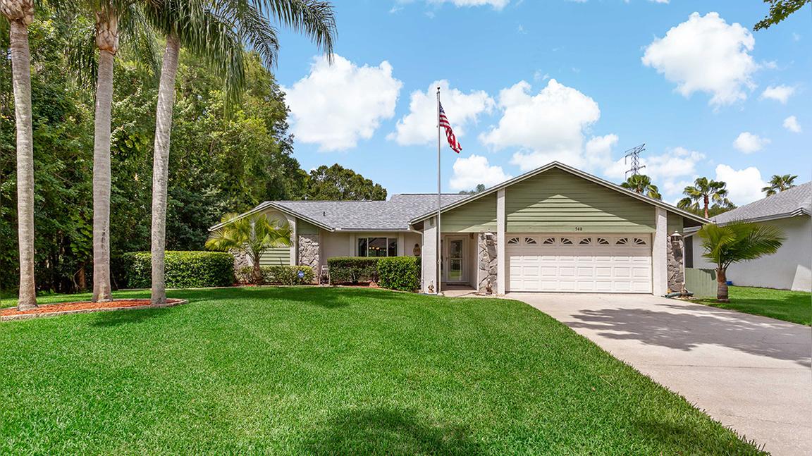 548 Waterford Cir. W, Tarpon Springs, FL 34688