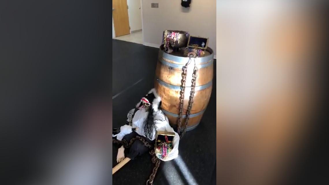 Gasparilla Décor O.T.B.
