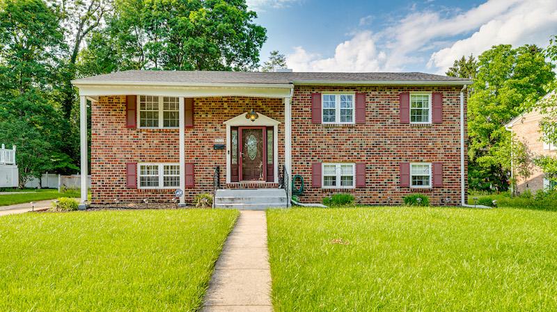 6302 Collinsway Road, Catonsville, MD 21228