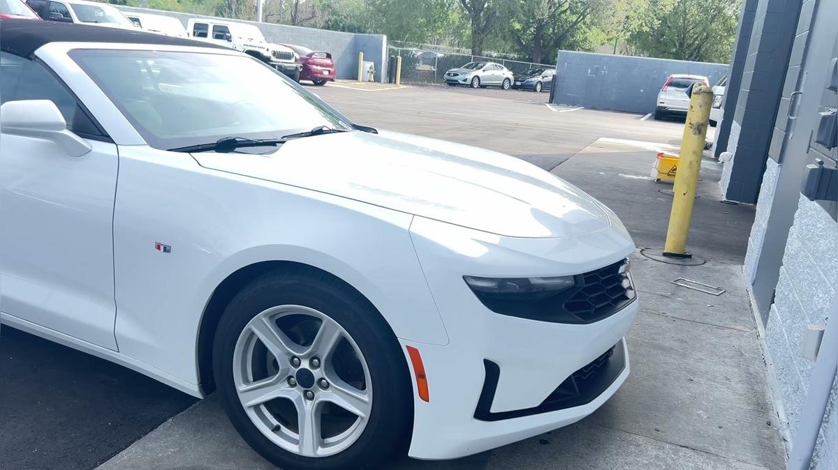 Konesha’s Camaro video by Walter/ Airport CDJ 407-541-6200