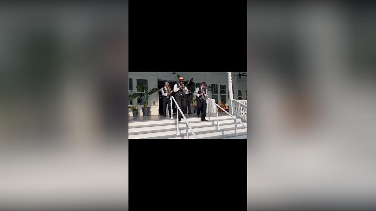 New Orleans Style Band (E.E.)
