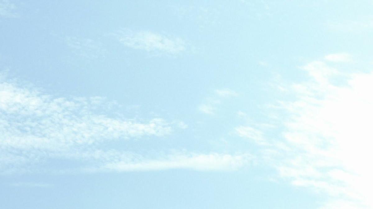 airplane passing overhead