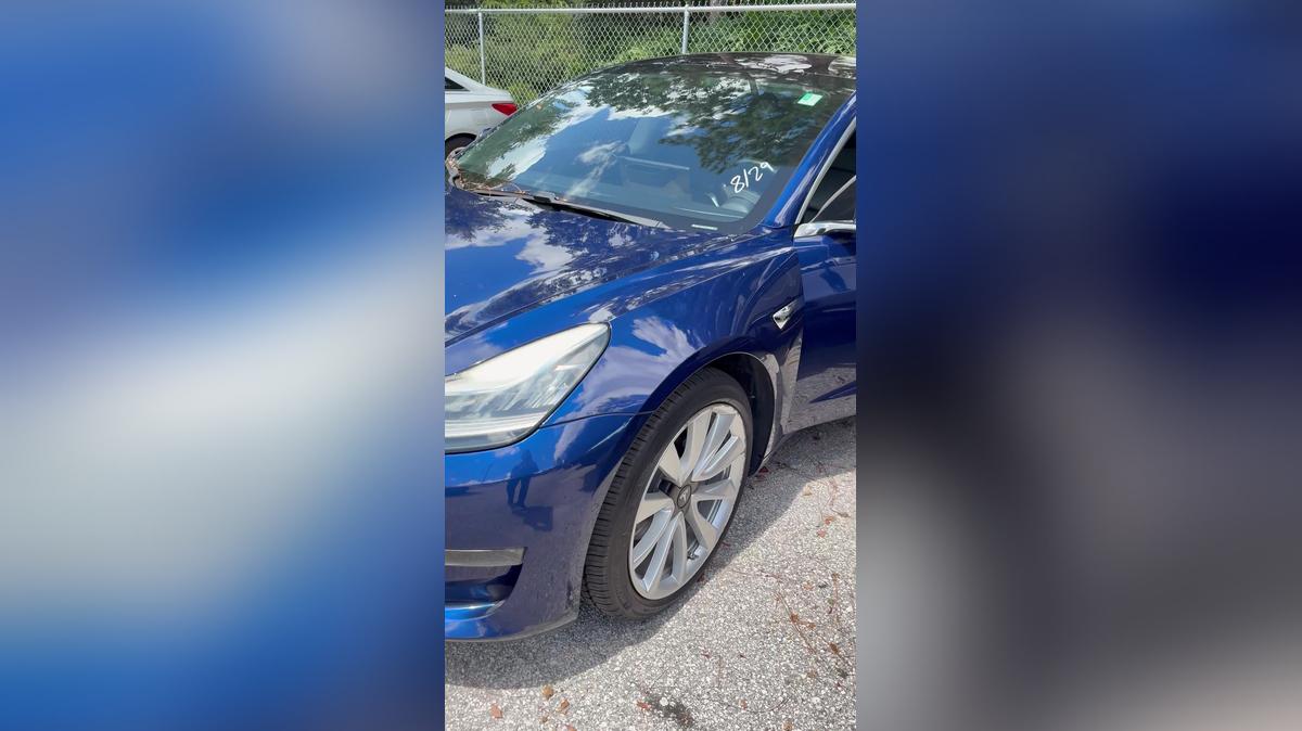 Derick&#39;s Tesla
