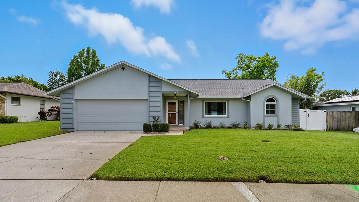 1569 Burnham Ln, Dunedin, FL 34698