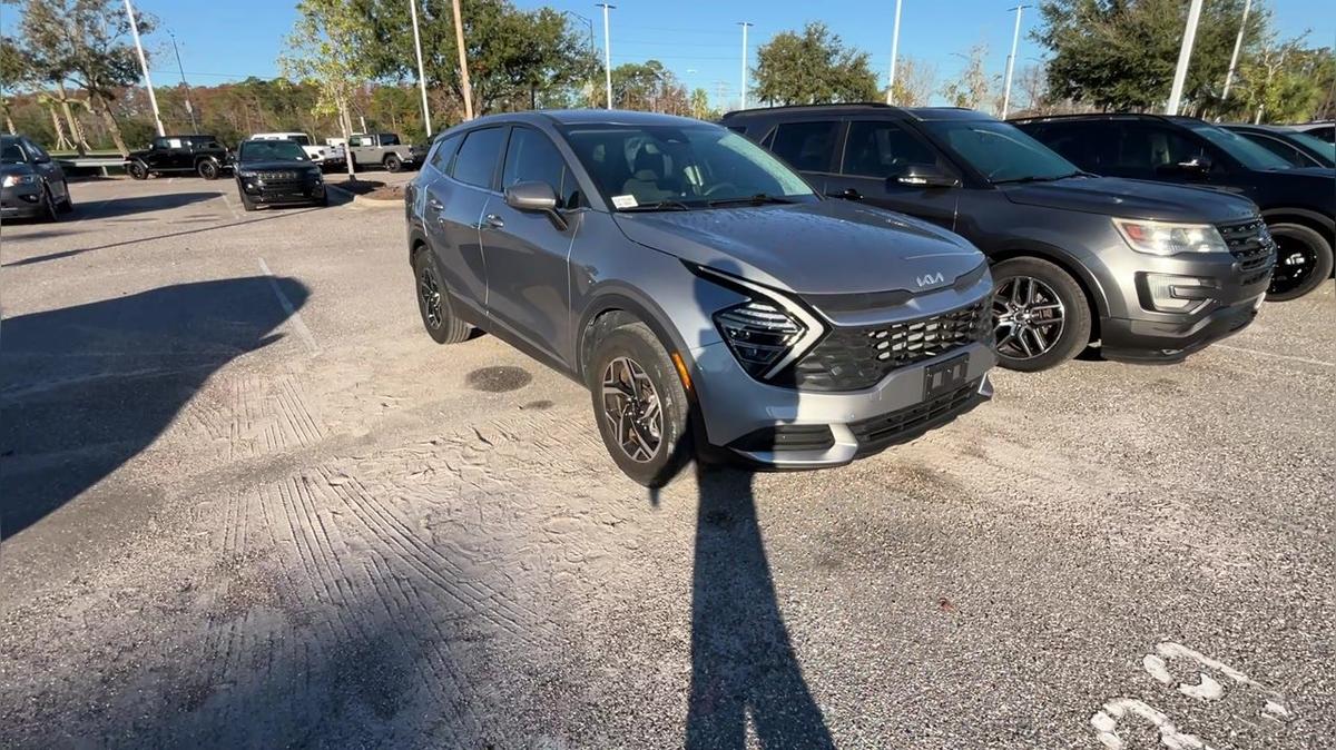 Linda's 2024 Sportage @AirportCDJR /// Joanis - 386.366.2227