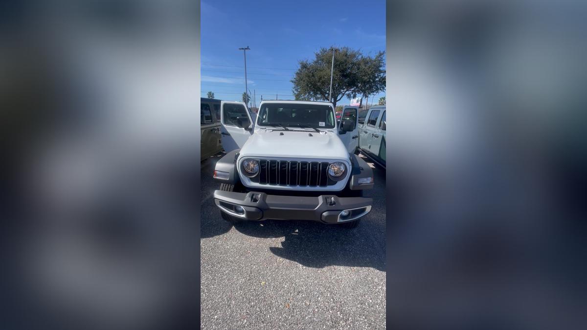 2026 Jeep Gladiator for Dave 4078837893