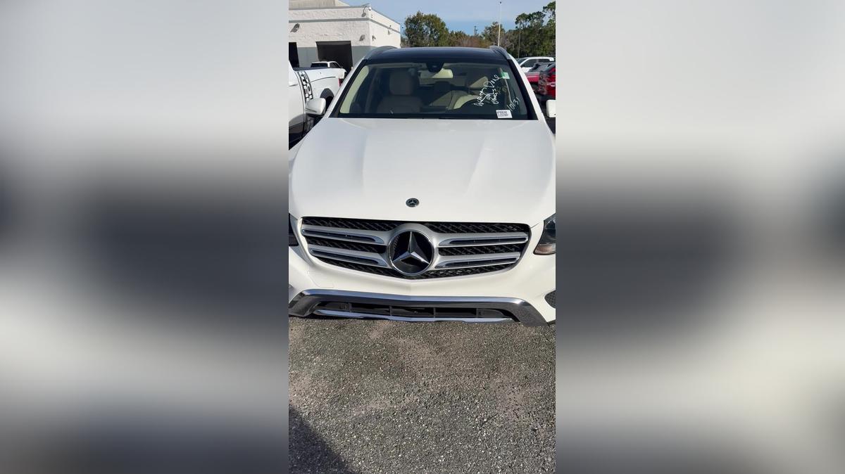 Keith's 2019 Mercedes B. by Carla @ Airport CDJR